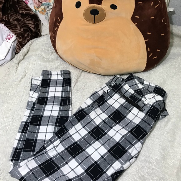 Black and White Plaid Pants - Picture 1 of 4